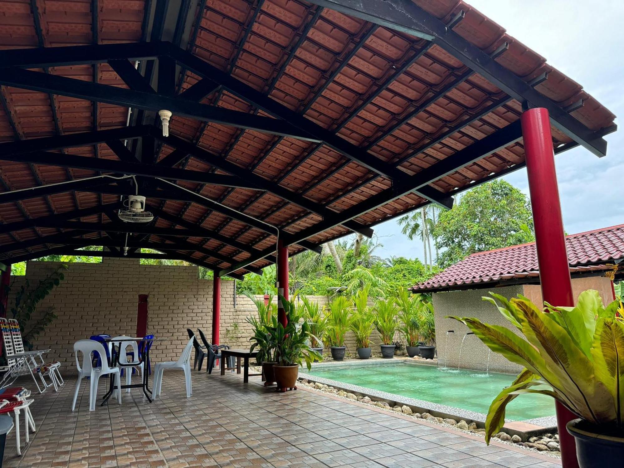 Myoldhouse Apartamento Lahad Datu Exterior foto