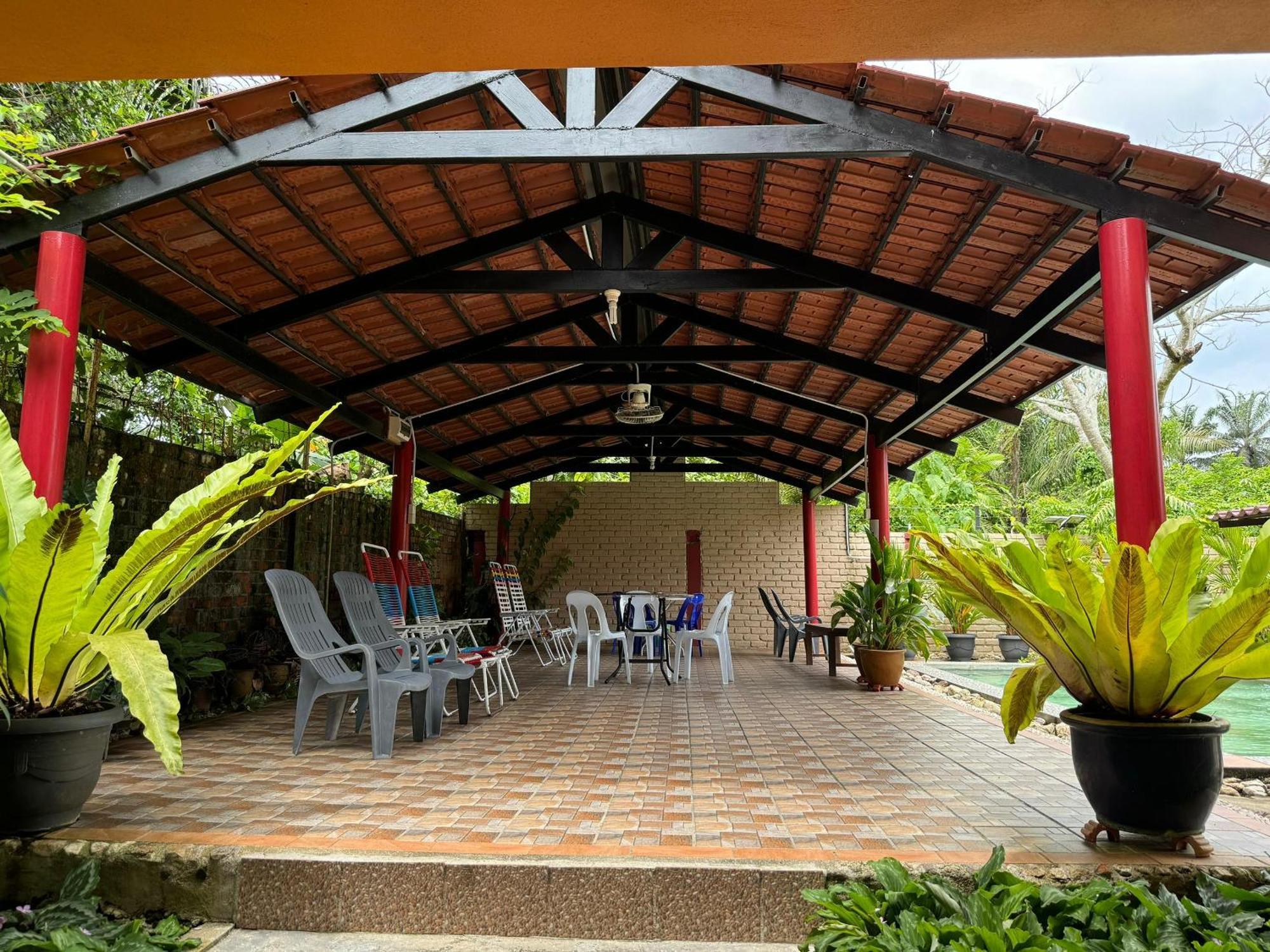 Myoldhouse Apartamento Lahad Datu Exterior foto